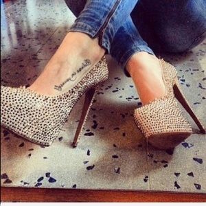 STEVE MADDEN Dipsiee studded platform pumps 🤎